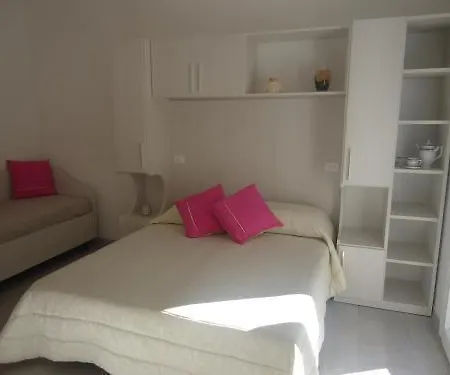 Ξενοδοχείο Mont Blanc 3*