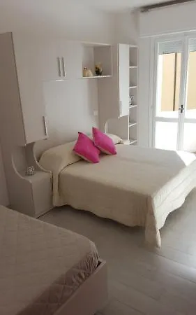 Mont Blanc Ξενοδοχείο Μπελάρια-Ιτζέα Μαρίνα