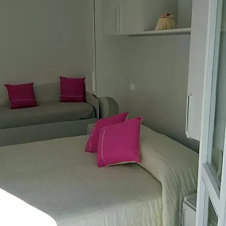 Mont Blanc Hotel 3*
