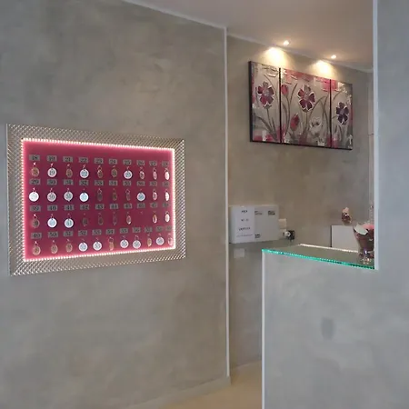 Mont Blanc Hotel 3*